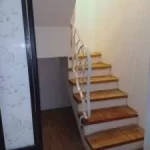 imagen plonyvel construcción escalera de fabrica